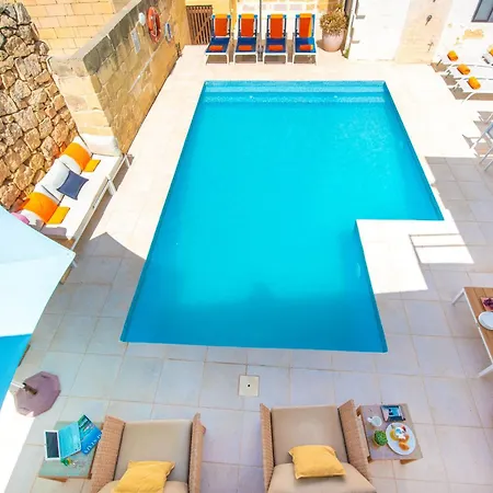 Country house Dar Tal-moghoz *